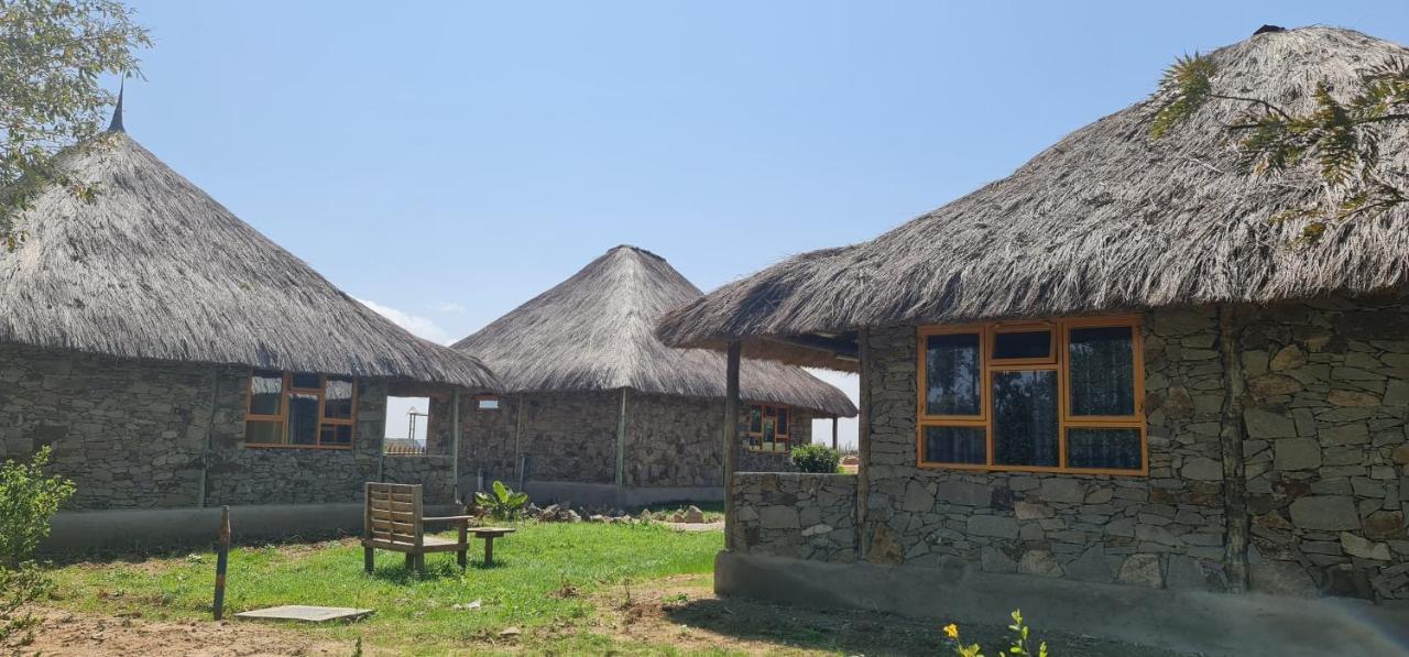 Le Tai Village Resort Near Solio Game Reserve Mweiga Esterno foto