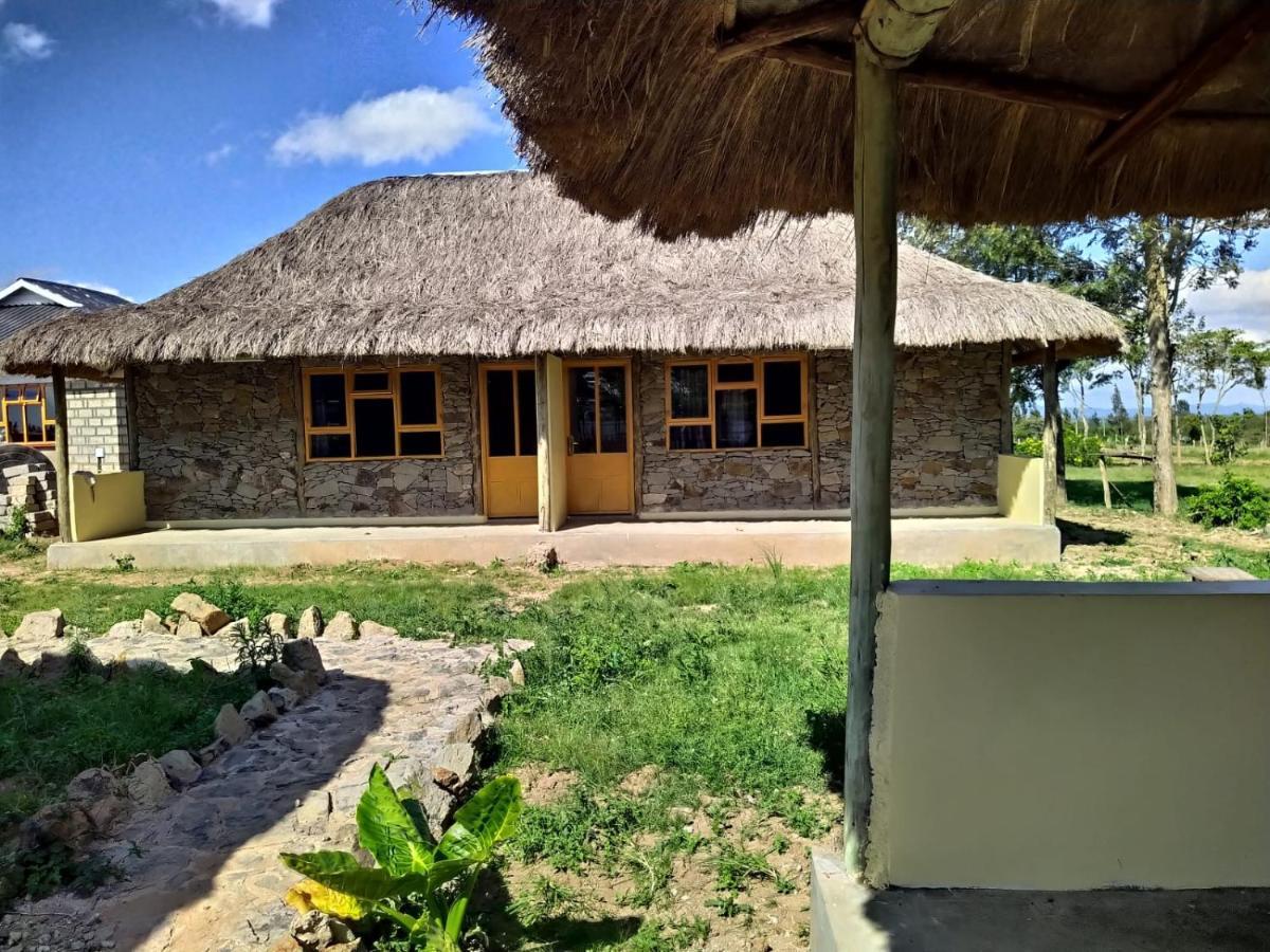 Le Tai Village Resort Near Solio Game Reserve Mweiga Esterno foto