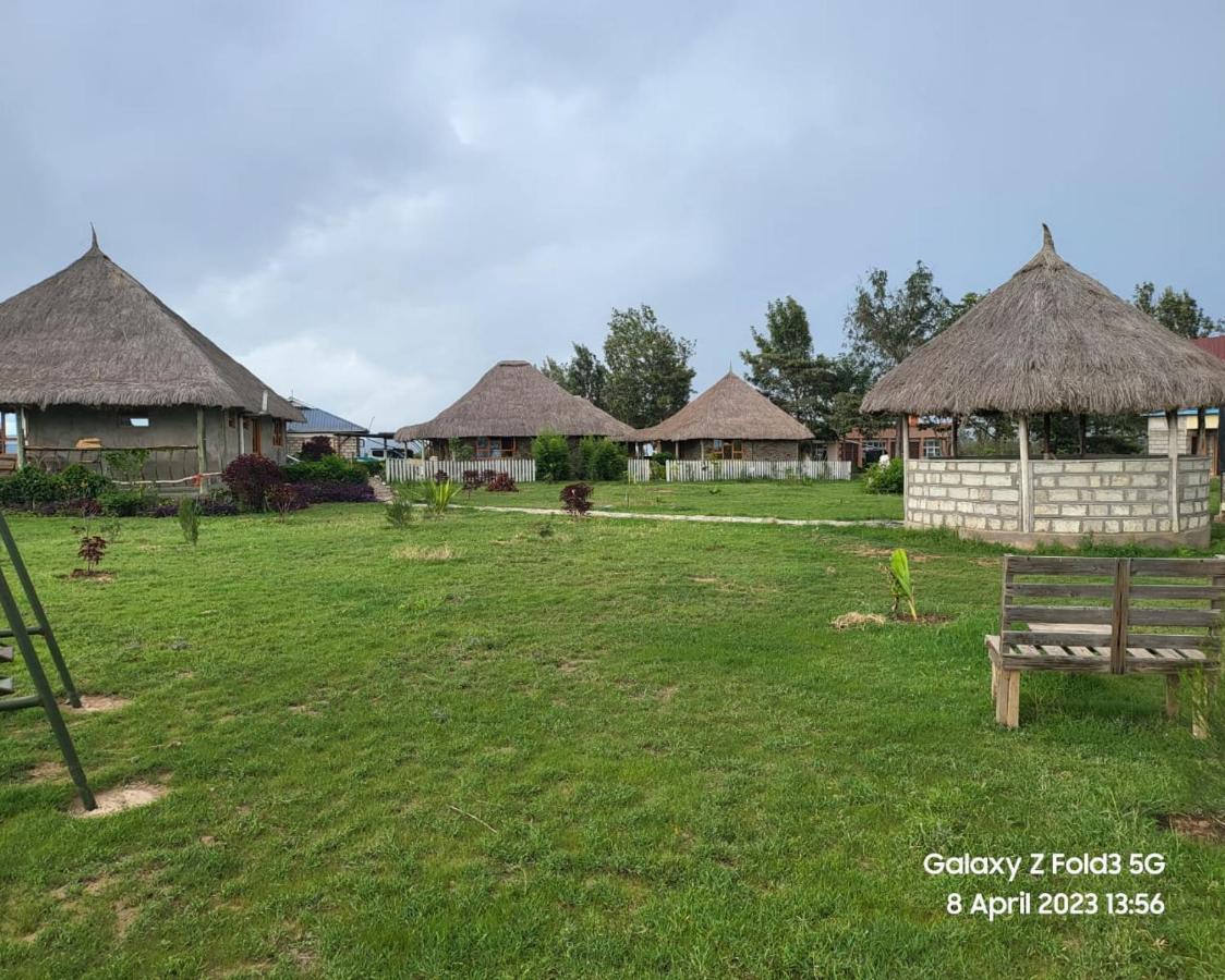 Le Tai Village Resort Near Solio Game Reserve Mweiga Esterno foto