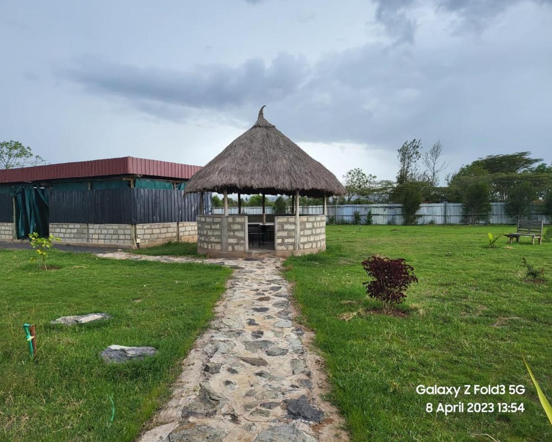 Le Tai Village Resort Near Solio Game Reserve Mweiga Esterno foto