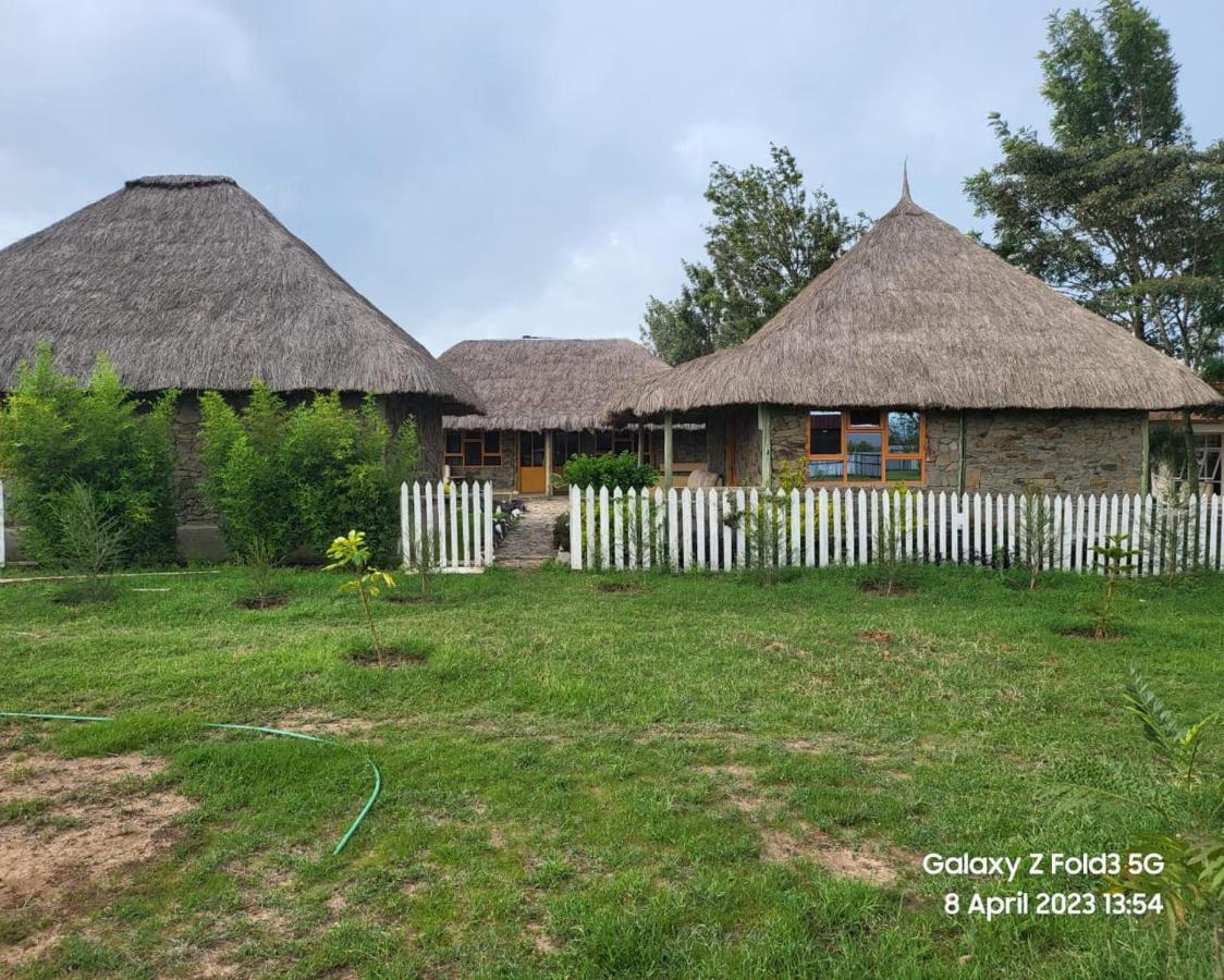 Le Tai Village Resort Near Solio Game Reserve Mweiga Esterno foto